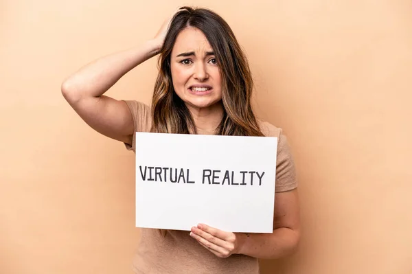 Joven Mujer Caucásica Sosteniendo Una Pancarta Realidad Virtual Aislada Sobre —  Fotos de Stock