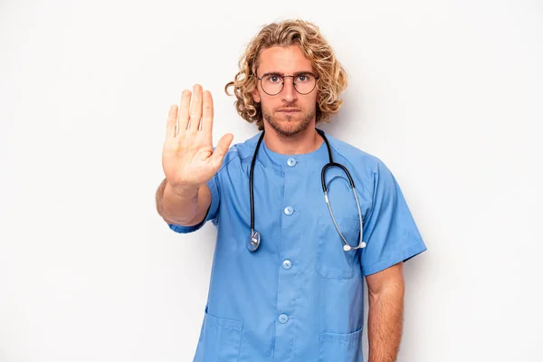 Young Nurse Caucasian Man Isolated White Background Standing Outstretched Hand — Stock Photo, Image