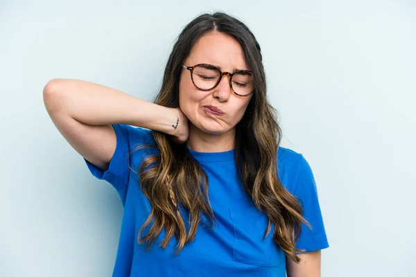 Jonge Blanke Vrouw Geïsoleerd Blauwe Achtergrond Met Een Nek Pijn — Stockfoto
