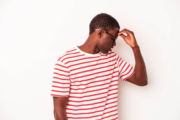 Junger Afrikanisch Amerikanischer Mann Isoliert Auf Weißem Hintergrund Mit Kopfschmerzen — Stockfoto
