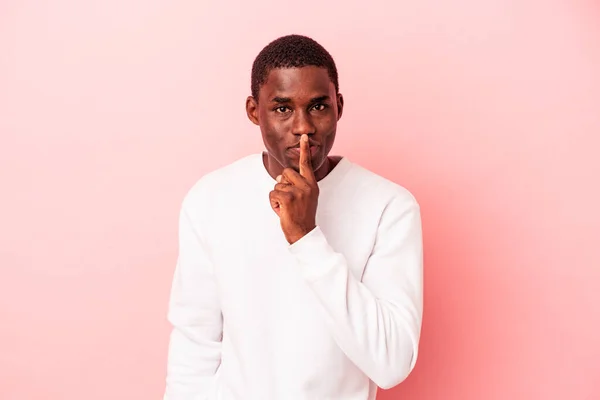 Young African American Man Isolated Pink Background Keeping Secret Asking — Stock Photo, Image