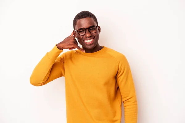 Mladý Africký Američan Izolovaný Bílém Pozadí Ukazující Gesto Mobilního Telefonu — Stock fotografie