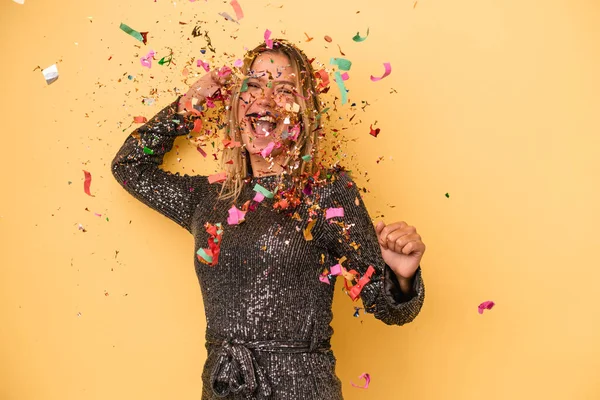 Young Caucasian Woman Celebrating New Year Confetti Isolated Yellow Background — ストック写真