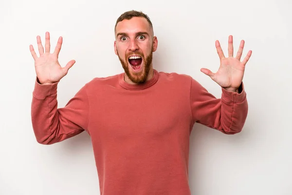 Young Caucasian Man Isolated White Background Receiving Pleasant Surprise Excited — Stock Photo, Image