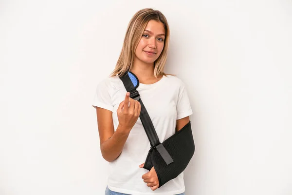 Young Caucasian Woman Broken Hand Isolated White Background Pointing Finger — Stok fotoğraf