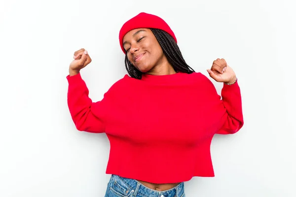 Jong Afrikaans Amerikaans Vrouw Geïsoleerd Witte Achtergrond Stretching Armen Ontspannen — Stockfoto