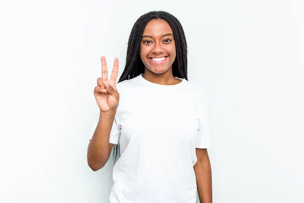 Jonge Afrikaanse Amerikaanse Vrouw Geïsoleerd Witte Achtergrond Tonen Overwinning Teken — Stockfoto