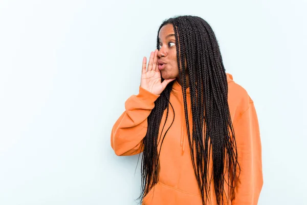 Jeune Femme Afro Américaine Avec Des Cheveux Tresses Isolés Sur — Photo
