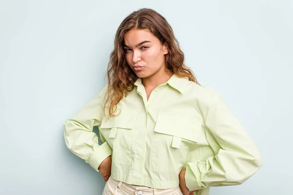 Young Caucasian Woman Isolated Blue Background Frowning Face Displeasure Keeps — Stock Photo, Image