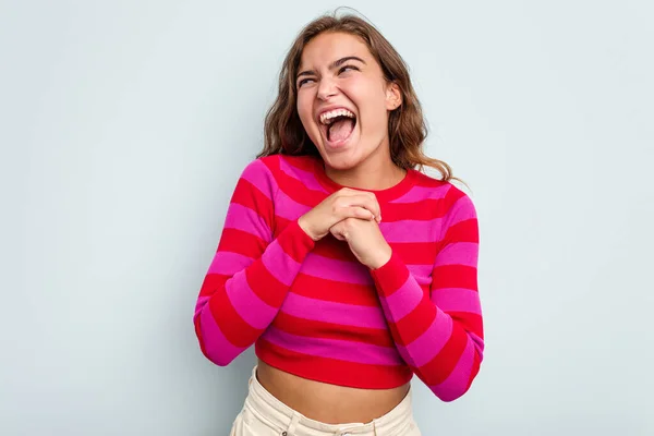 Young Caucasian Woman Isolated Blue Background Keeps Hands Chin Looking — Stock Photo, Image