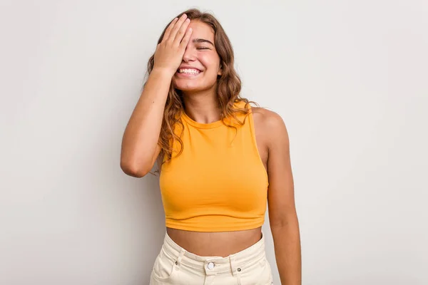 Young Caucasian Woman Isolated Blue Background Having Fun Covering Half — Stock Photo, Image