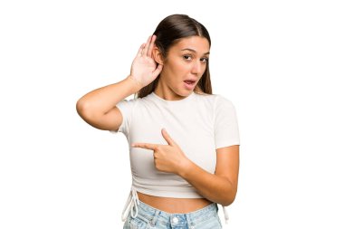 Genç Hintli kadın, bir dedikoduyu dinlemek için kesme geçmişini izole etti..