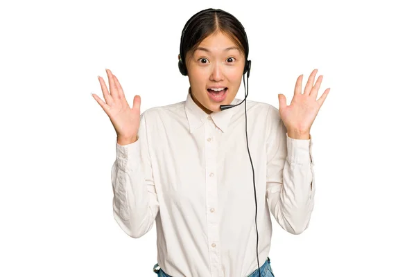 Telemarketer Asian Woman Working Headset Isolated Green Chroma Background Receiving — Stock Photo, Image