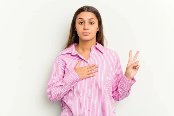 Young Indian Woman Isolated White Background Taking Oath Putting Hand — Stock Photo, Image