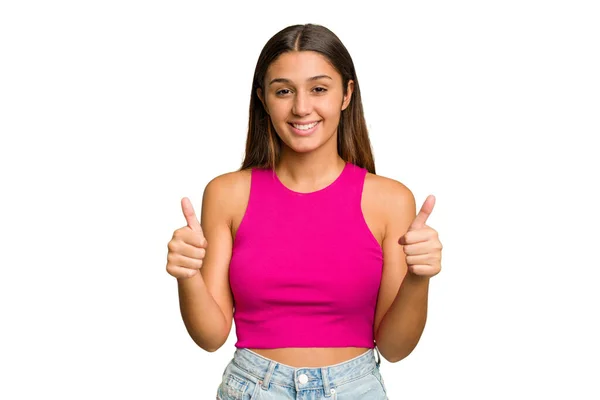 Joven Mujer India Aislado Recorte Retiro Fondo Sonriendo Levantando Pulgar —  Fotos de Stock