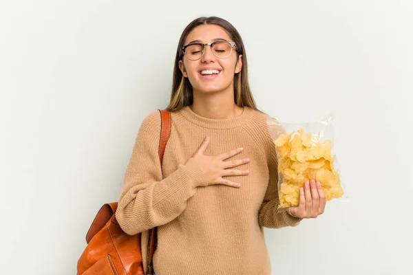 Junge Studentin Indische Frau Mit Crips Isoliert Auf Weißem Hintergrund — Stockfoto