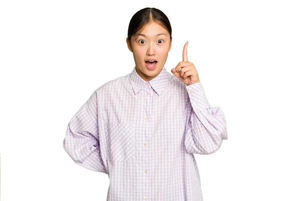 Joven Mujer Asiática Aislada Sobre Fondo Croma Verde Teniendo Una — Foto de Stock