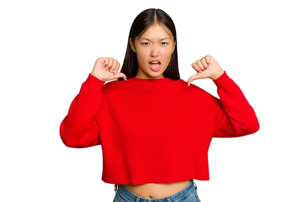 Mujer Asiática Joven Aislado Fondo Croma Verde Siente Orgulloso Seguro — Foto de Stock
