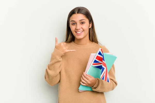 Jovem Indiana Segurando Uma Bandeira Reino Unido Isolada Fundo Branco — Fotografia de Stock