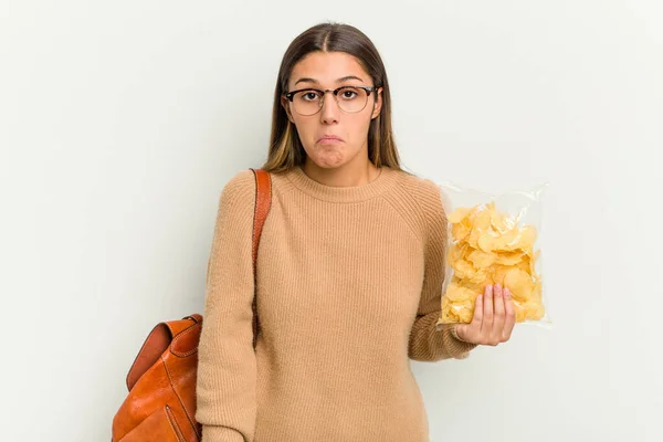 Junge Studentin Indische Frau Mit Crips Isoliert Auf Weißem Hintergrund — Stockfoto