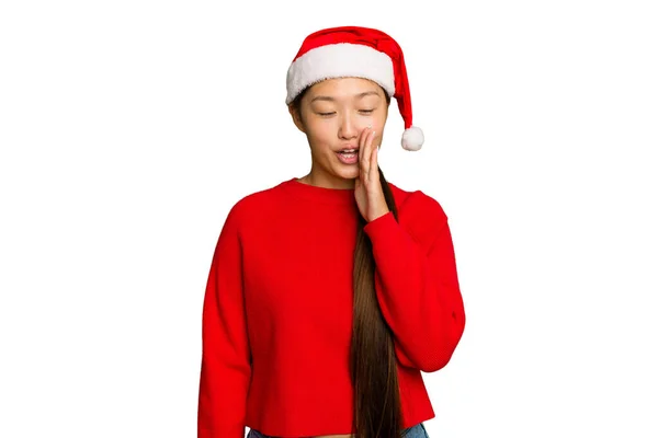 Junge Asiatische Frau Feiert Weihnachten Isoliert Auf Grünem Chromhintergrund Sagt — Stockfoto