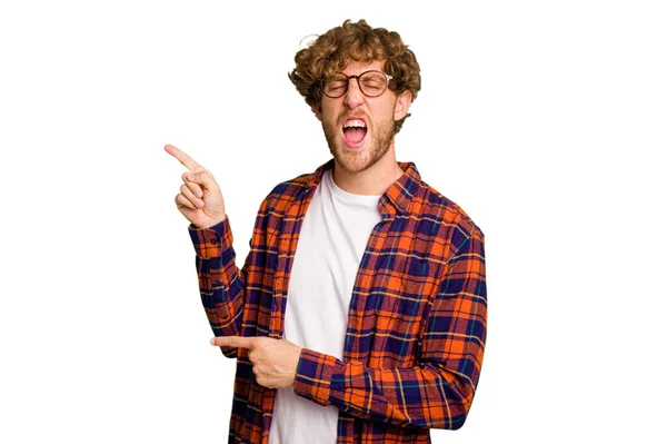 Young Caucasian Man Isolated Green Chroma Background Excited Pointing Forefingers — Stock Photo, Image