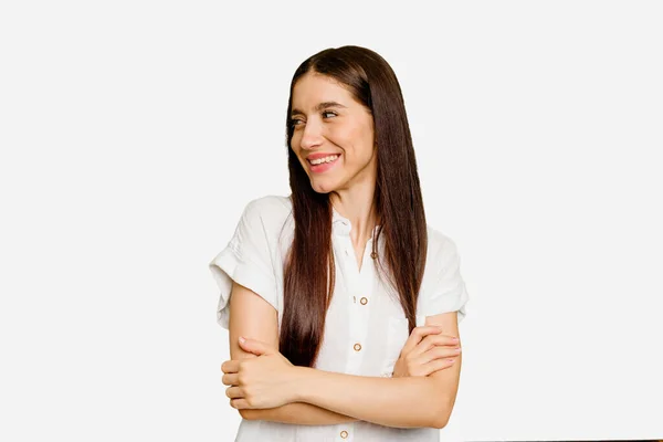 Junge Kaukasische Frau Mit Langen Haaren Isoliert Lächelt Selbstbewusst Mit — Stockfoto