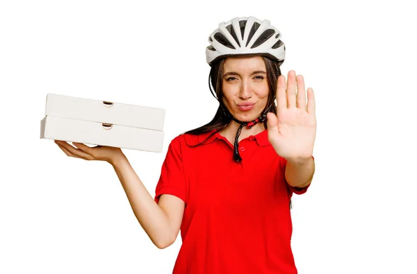 Elinde Paket Pizza Tutan Beyaz Bir Kadın Elini Uzatmış Dur — Stok fotoğraf