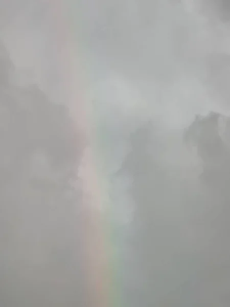 Fondo Con Arco Iris Nubes —  Fotos de Stock