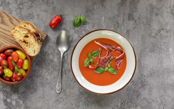 Salmorejo Traditional Soup Originating Andalusia Southern Spain Made Tomato Bread — Stock Photo, Image