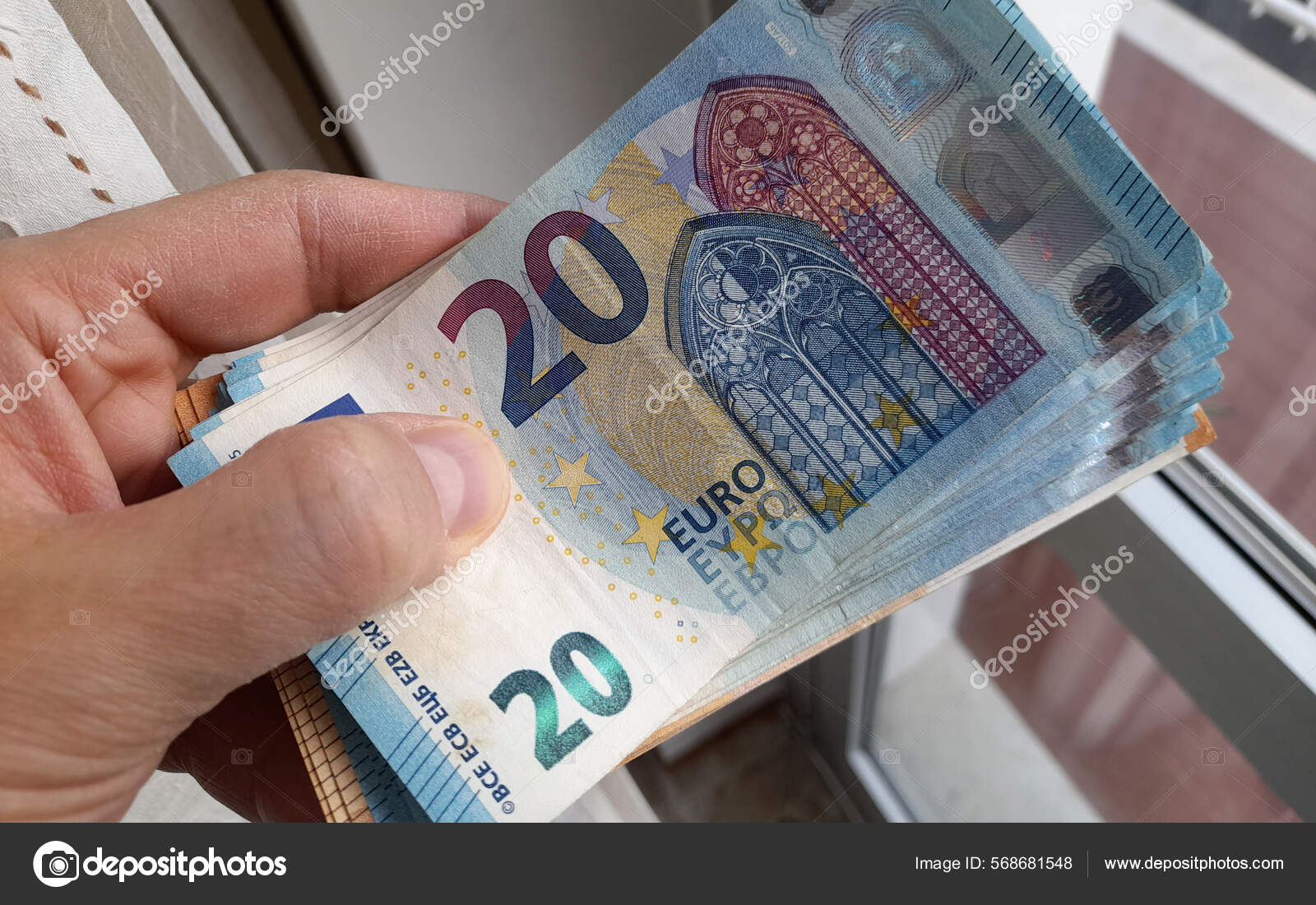 Wenn man 20 Euro oder mehr findet, sollte man lieber die Finger