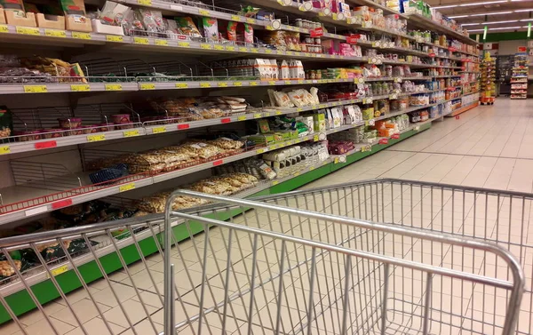 Compras Supermercado Crise Económica — Fotografia de Stock