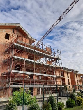 İnşaat alanında çalışma sürüyor.