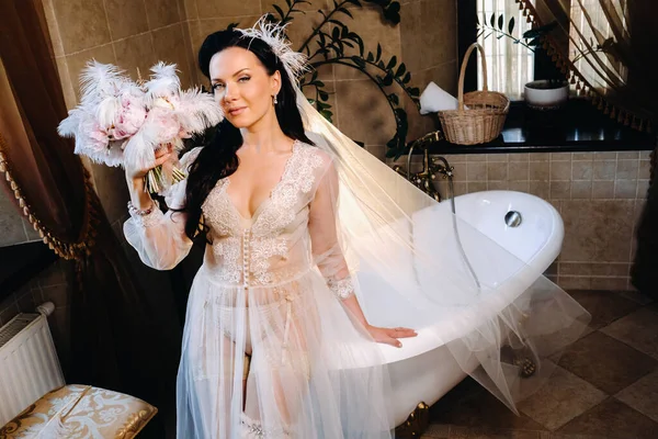 Busty wedding dress Stock Photos Royalty Free Busty wedding dress