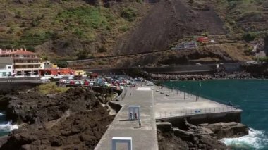 Kanarya Adaları 'ndaki Garachico şehrinin yüksekliğinden bak. Tenerife Adası, İspanya
