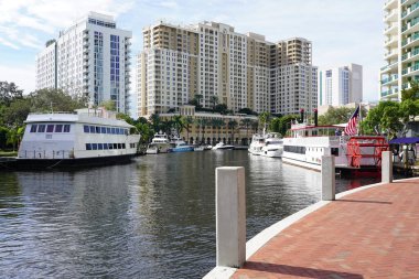 Key West Florida - Deniz ve liman manzarası ve sesleri