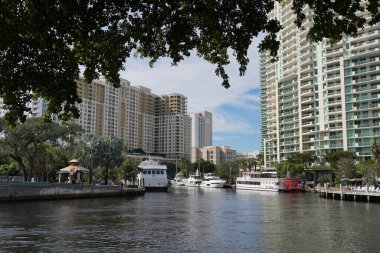 Key West Florida - Deniz ve liman manzarası ve sesleri