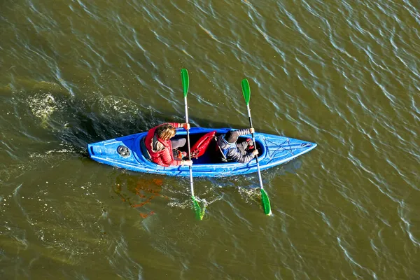 Les Jeunes Entraînent Pratiquer Kayak Sur Rivière Dniepr Automne Nuances — Photo
