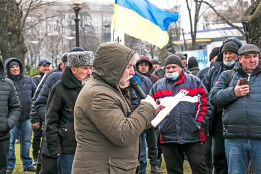 Dnepropetrovsk, Ukrayna - 12.02.2021: Ayrımcılık yasasına karşı Dnepropetrovsk bölgesi maluliyet örgütlerinin mitingi. Mitingler Ukrayna 'nın tüm bölgelerinde gerçekleşiyor..