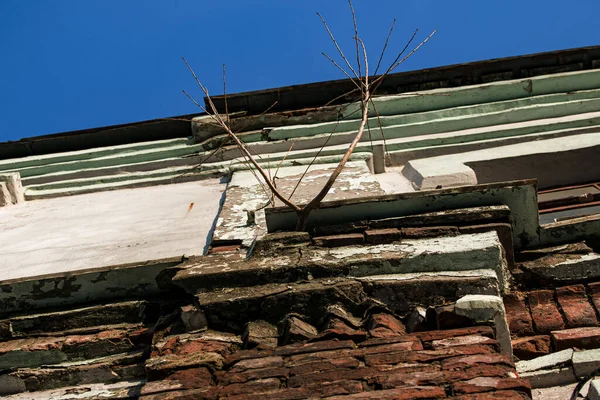 Vista Arruinada Una Antigua Casa Ciudad Dnepropetrovsk Ucrania Una Vista —  Fotos de Stock