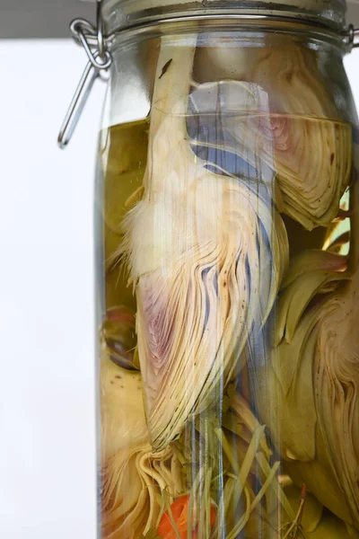 玻璃瓶中的发酵腌制素食概念 高质量的照片 — 图库照片