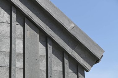 Tamamen plastikten yapılmış gri bir ev. Yüksek kalite fotoğraf