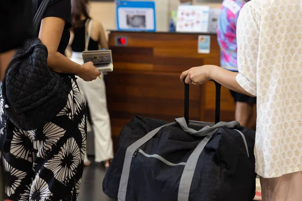 Asian Woman Tourist Standing Luggage Check Counter Airport Terminal — Stockfoto