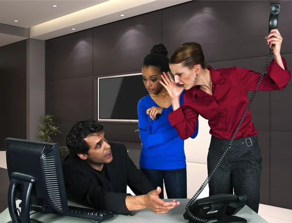 Schuld ist der Typ im Büro — Stockfoto