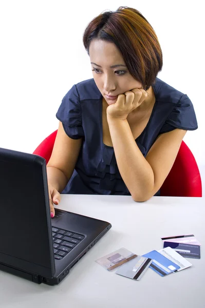 Woman frustrated, accounts are overdrawn — Stock Photo, Image