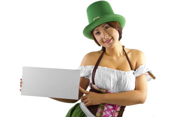 Asian waitress with beer — Stock Photo, Image