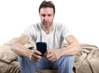 erkek bir telefon alma