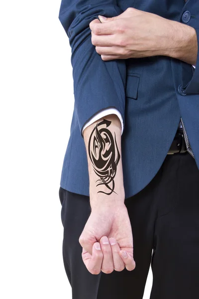 Biznesmen odsłaniając tatuaż ukryty — Zdjęcie stockowe