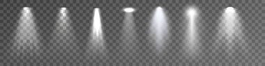 Saydam arkaplanda izole edilmiş Spotlight seti. Beyaz ışınlar ve ışınlar ile parlayan ışık efekti. PNG. Vektör illüstrasyonu