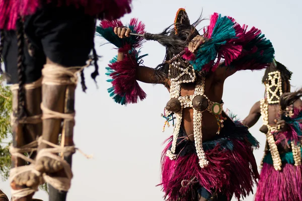 Női maszk és a dogon tánc, mali. — Stock Fotó